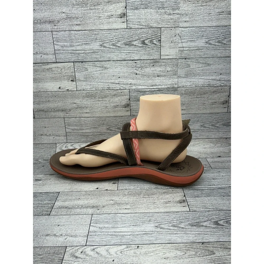 Chaco Women Leather Strappy Thong Sandals Brown Coral Size 10‎ LUVSEAT Footbed